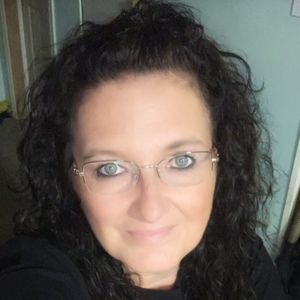 Meet your Posher, Gina